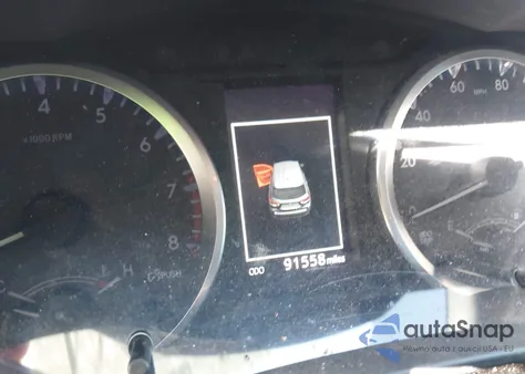 2017 Toyota Highlander Le Plus z USA, uszkodzony, nr VIN 5TDZZRFH0HS231861